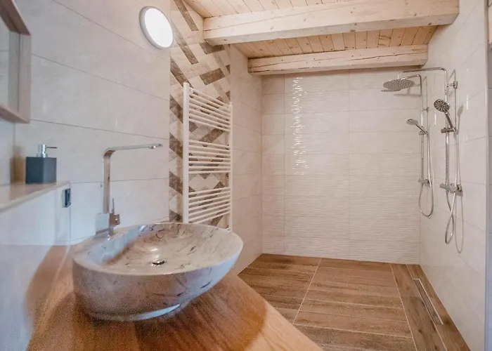 Hermes Art Villa Idrija